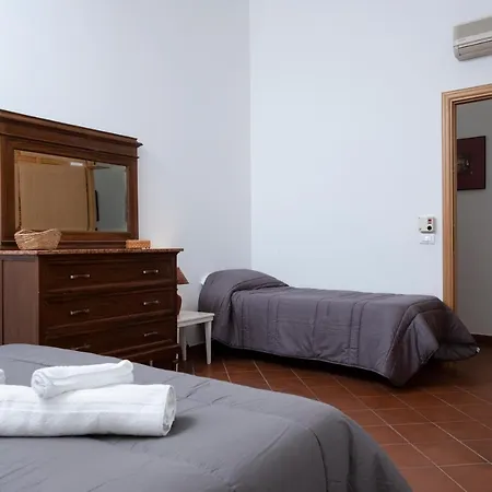 Gina Con Vista Mozzafiato Sul Golfo Di